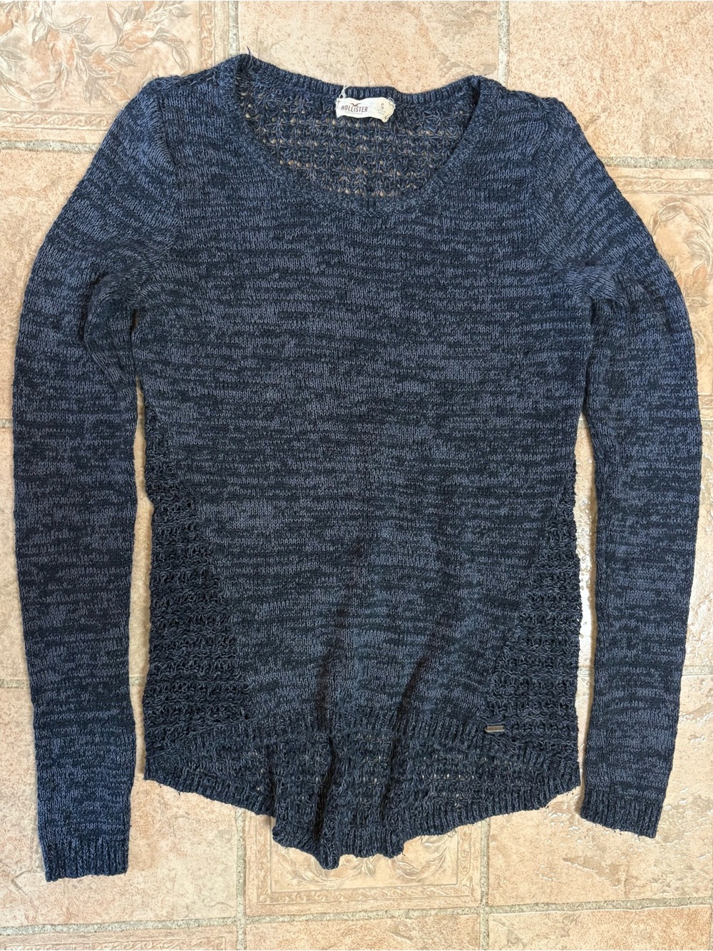 Hollister Sweater top